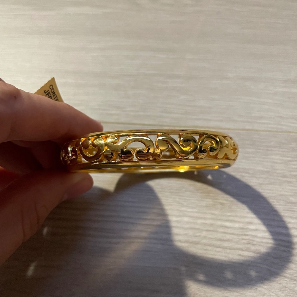 NEW Brighton Gold Bracelet